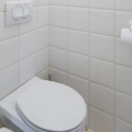 Apartment Przy Parku Saskim Warsaw